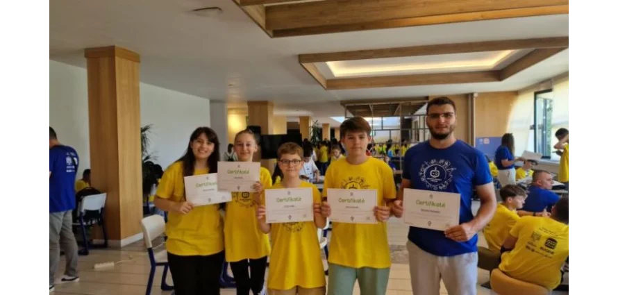 Kosova Maarif Öğrencilerinde Robotik yarışmasına önemli başarı