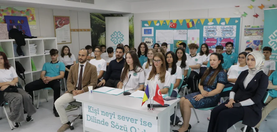 Maarif students discussed the effects of Turkish in the Balkans on Turkish Language Day