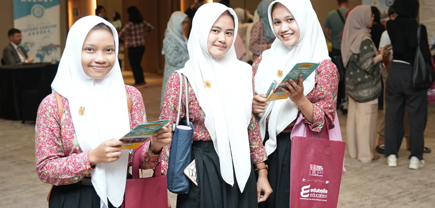 Turkish Universities Education Fair Attracted Great Attention in Indonesia