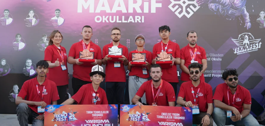 Les Élèves des Écoles Maarif se Font Remarquer avec Leurs Projets Réussis au TEKNOFEST 2025