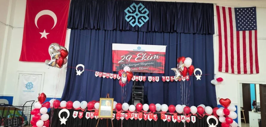 Cumhuriyet Coşkusu Dünyanın Dört Bir Yanında