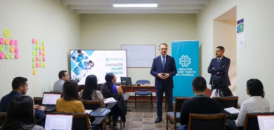 Lancement du Programme pilote de cours de turc destiné au personnel du ministère des Affaires étrangères de Colombie