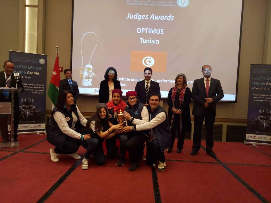 First Lego League Arabia 2019 robot turnuvasında Maarif ekibine Optimus ödülü