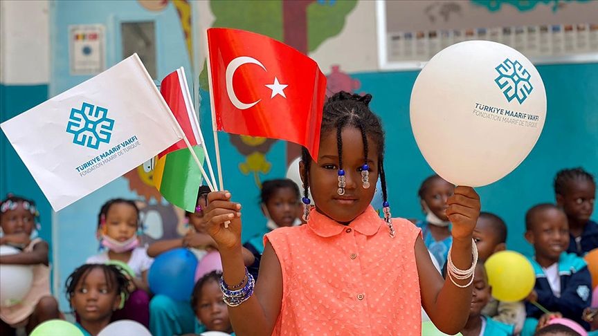 44 ülkedeki Maarif Okullarında 23 Nisan Çocuk Bayramı Coşkusu