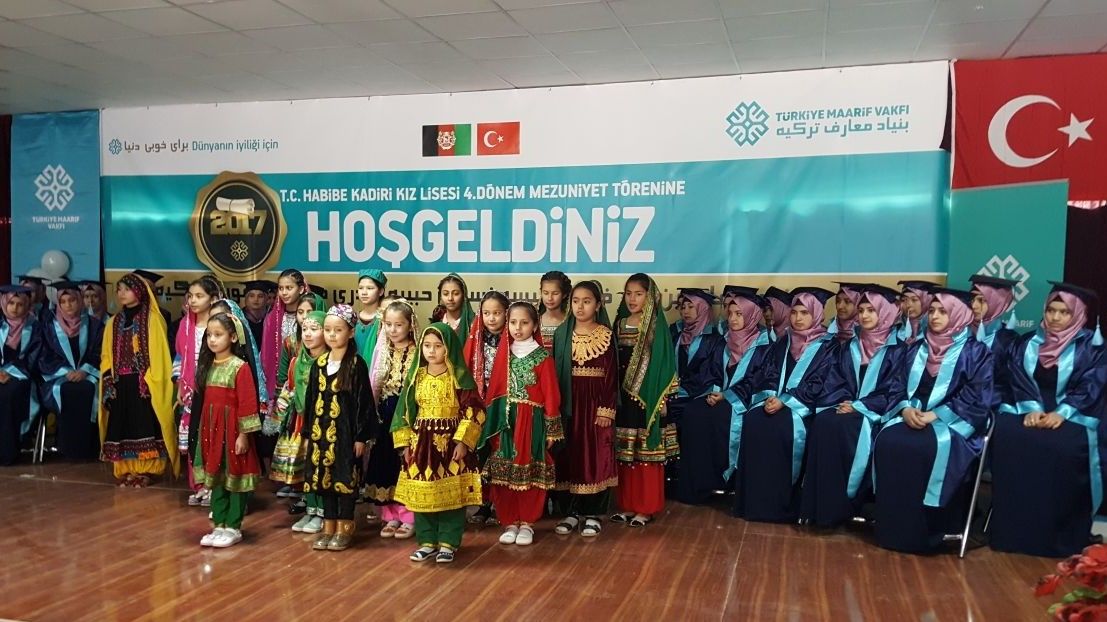 Afganistan T.C. Habibe Kadiri Kız Lisesi 4. Dönem Mezunlarını Verdi