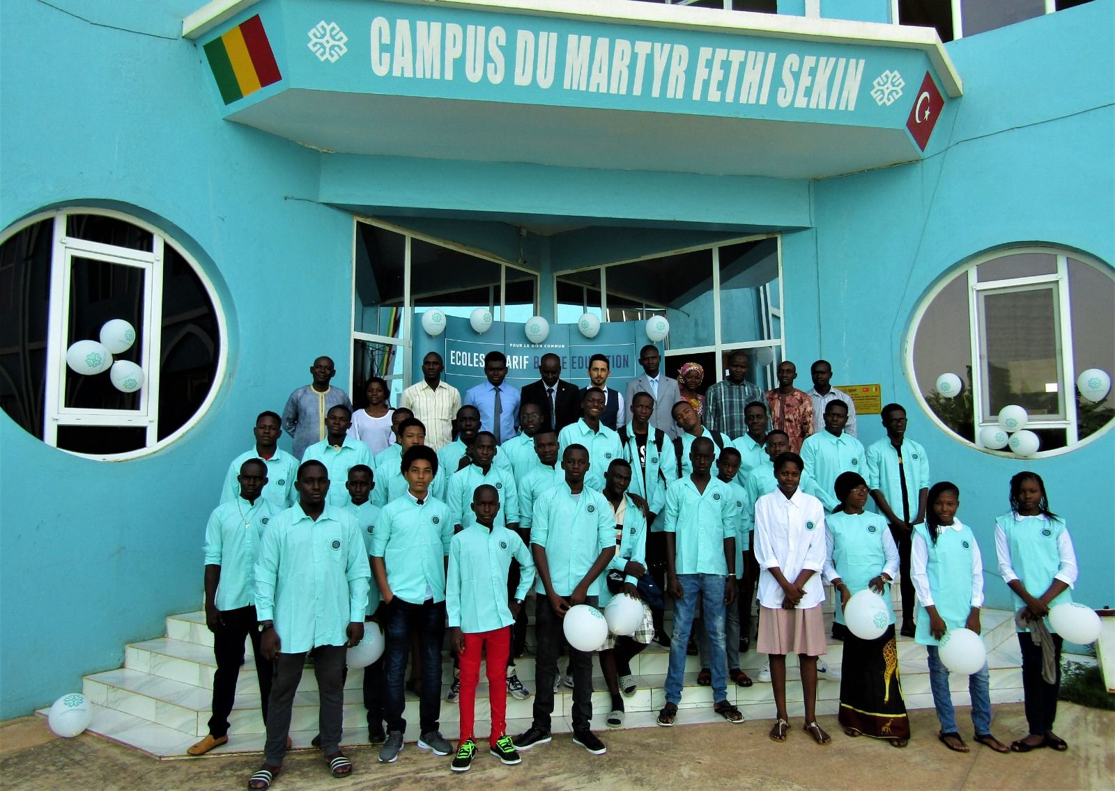 Mali’de 21 Okulu Bulunan Türkiye Maarif Vakfı Velilerin Memnuniyetini Kazandı