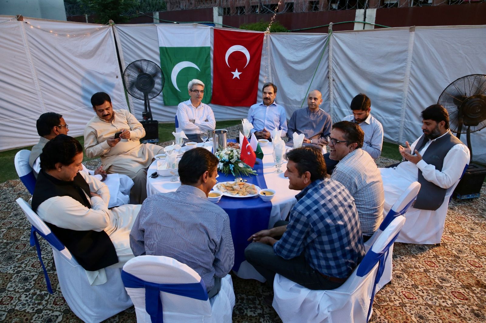 Pakistan Bürokrasisinden, Maarif Vakfı İftarına Yoğun İlgi