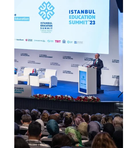 3. İstanbul Eğitim Zirvesi başladı