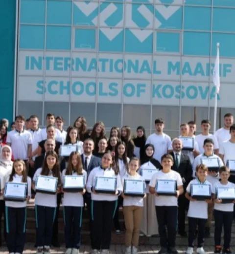 Kosovo Maarif Schools: Pioneers of Artificial Intelligence Education