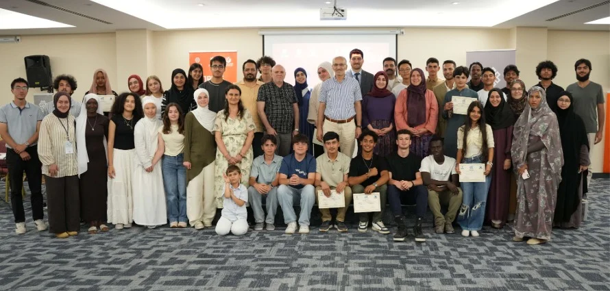 31 estudiantes de 19 países se reúnen en la Escuela de Verano de Turco
