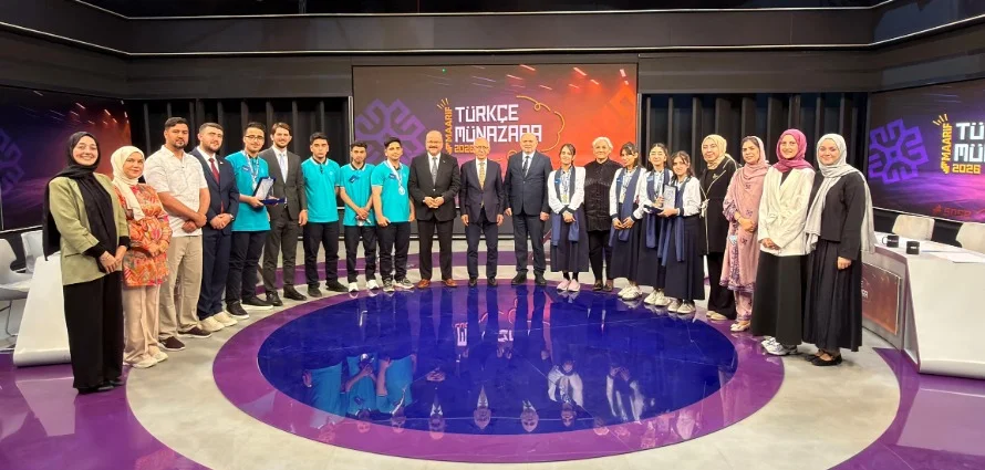 Uluslararası Maarif Türkçe Münazara Projesi’nin Şampiyonları Belli Oldu