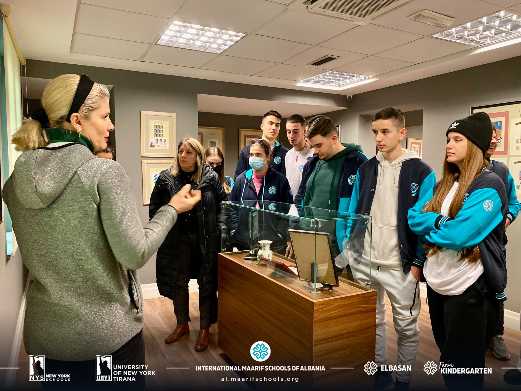 Visit at the Stamp Gallery of Albanian Post